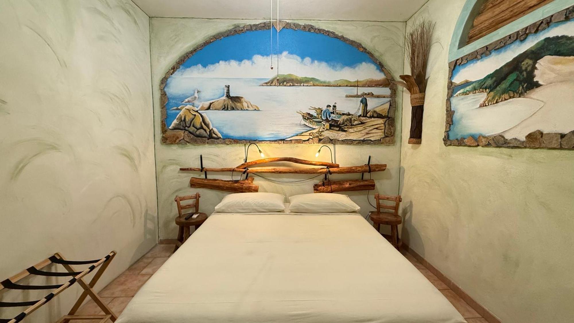Double or Twin Room Private Bathroom